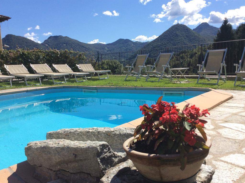 Hotel La Torre Castiglione d'Intelvi Екстер'єр фото