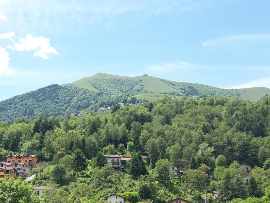 Hotel La Torre Castiglione d'Intelvi Екстер'єр фото